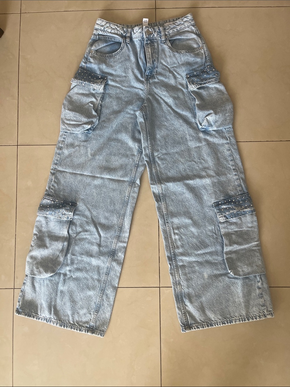 Forever 21 Light Blue Relaxed Cargo Jeans with Stud Accents